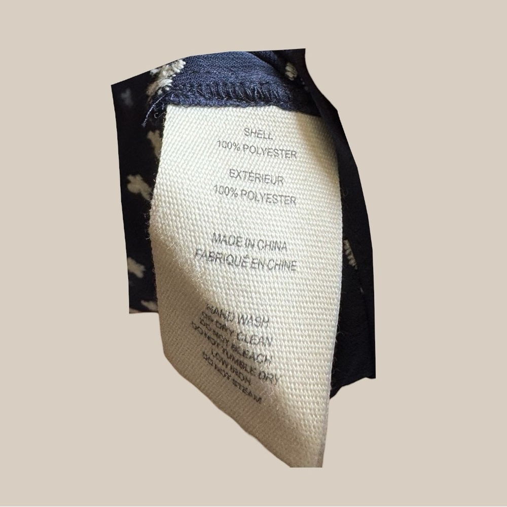 L'AGENCE Navy Floral-Print Button-Down Shirt - Picture 4 of 4